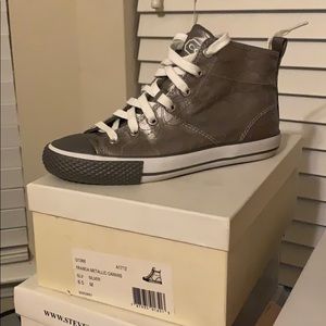 COACH sneakers size 6.5 Used